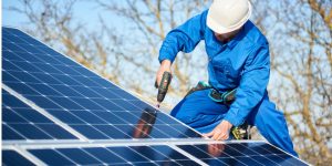Installation Maintenance Panneaux Solaires Photovoltaïques à Couladere